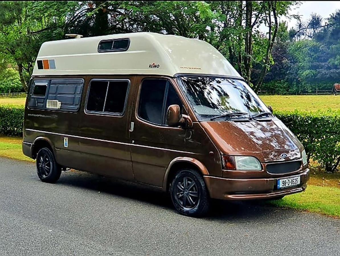 Retro Camper Hire Hotel Dublin Exterior photo