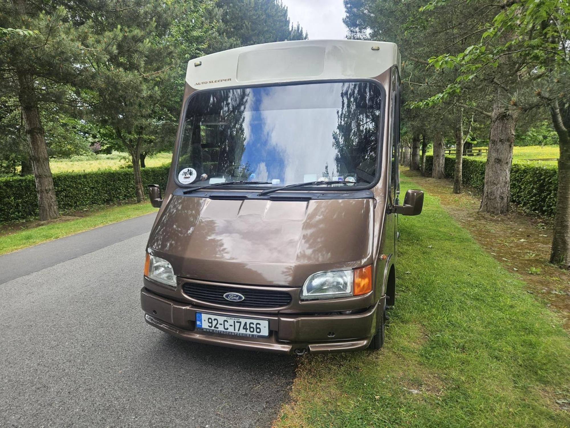 Retro Camper Hire Hotel Dublin Exterior photo